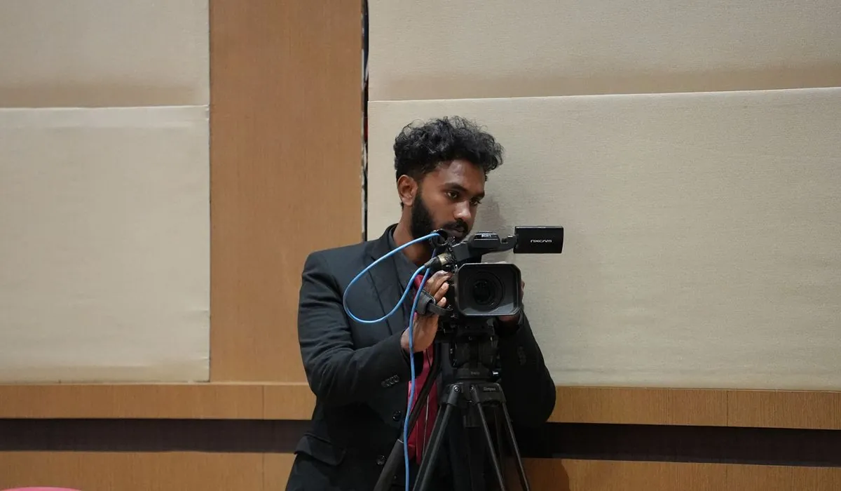 Media and Graphic Design Team – photo 1
