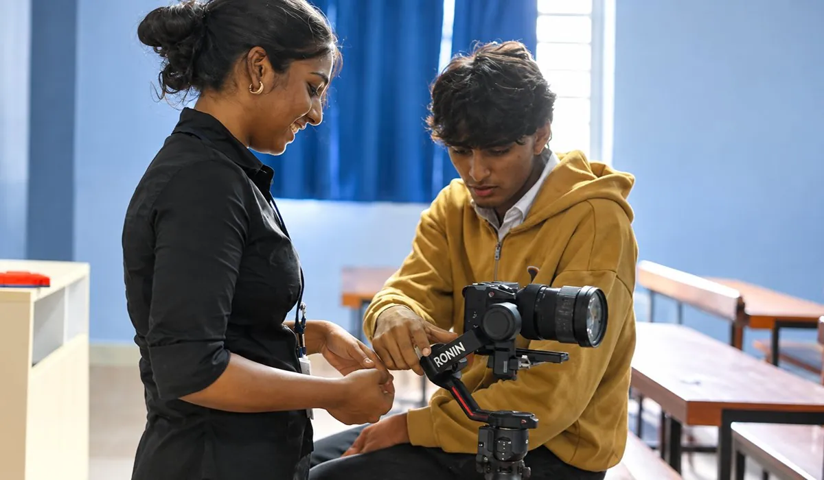 Media and Graphic Design Team – photo 4